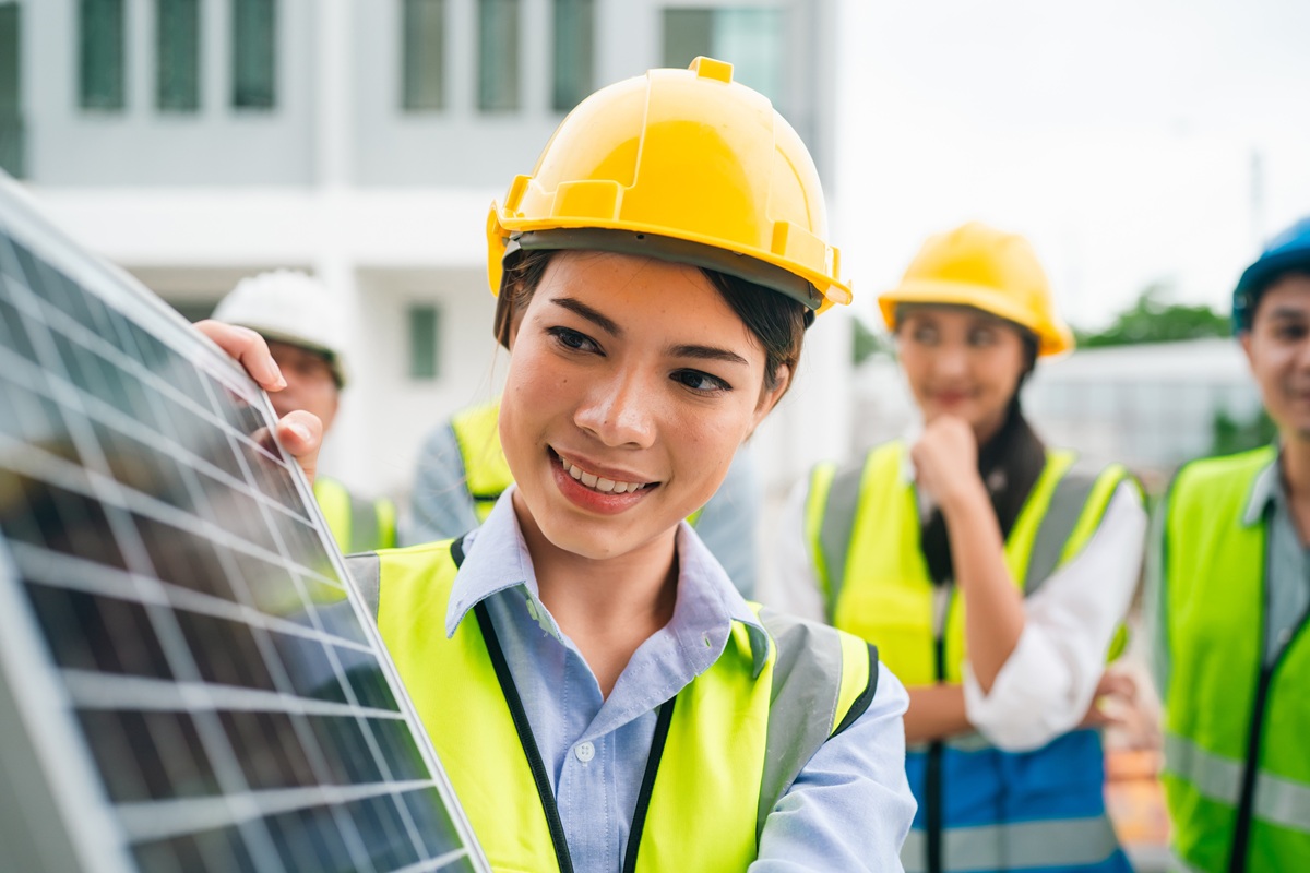 CCoE_Intro-to-Sustainability-in-Construction_Cover_1200x800